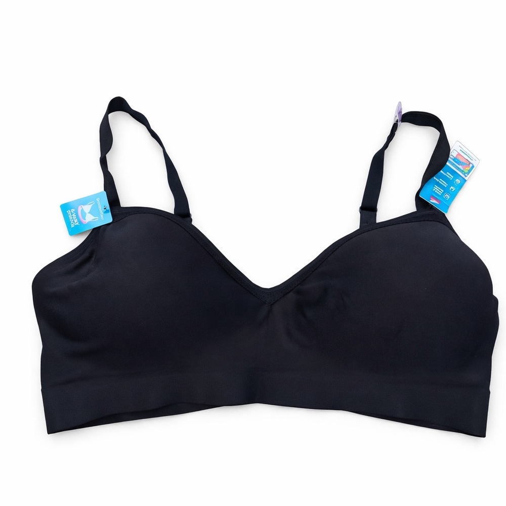 Hanes SmoothTec 4-Way Stretch Bra-New with Tags